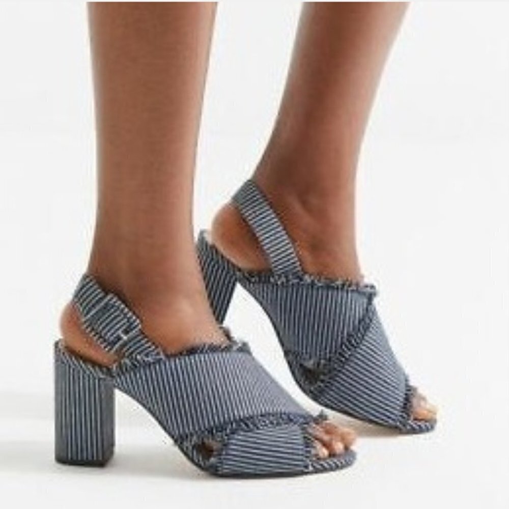 Urban Outfitters Women's Striped Denim Fringe Heel - 8M